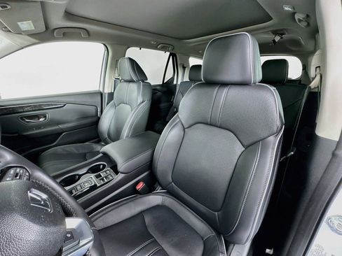 Certified 2023 Honda Pilot Elite image 22