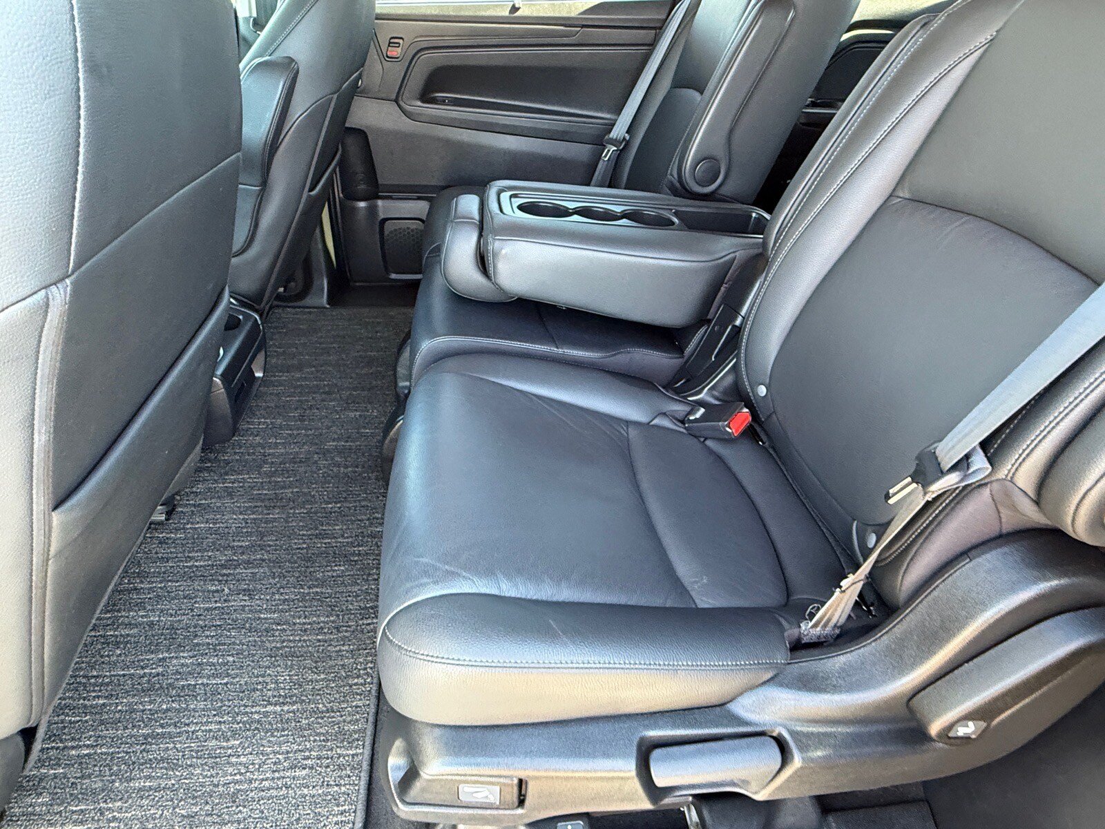 Used 2025 Honda Odyssey EX-L image 12
