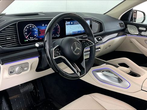 Used 2026 Mercedes-Benz GLE 450 4MATIC Coupe image 11