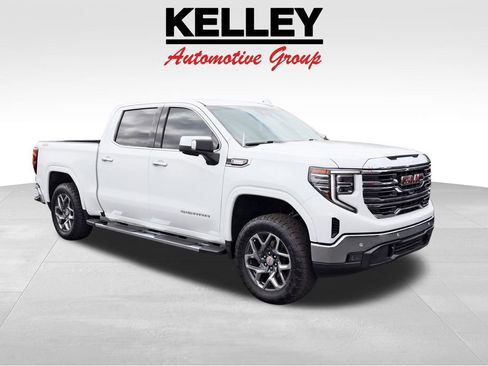 Used 2024 GMC Sierra 1500 SLT w/ SLT Premium Plus Package image 1