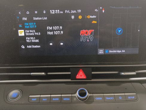 Used 2023 Hyundai Elantra SEL w/ Convenience Package FWD image 25
