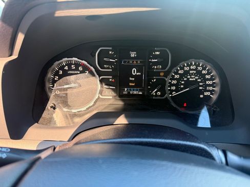 Used 2021 Toyota Tundra SR5 w/ TRD Off-Road Package image 7