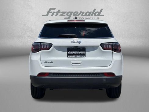 Used 2023 Jeep Compass Sport AWD/4WD image 6