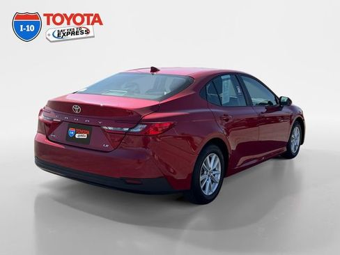 Certified 2025 Toyota Camry LE FWD image 5