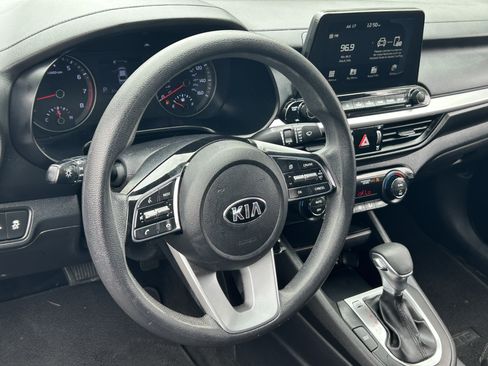 Used 2019 Kia Forte LXS FWD image 27