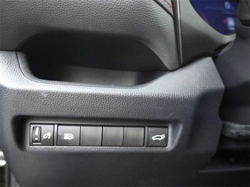 Used 2020 Toyota RAV4 TRD Off-Road image 27