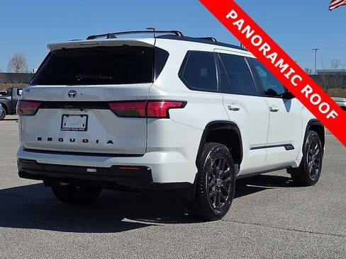 Used 2024 Toyota Sequoia Platinum image 5