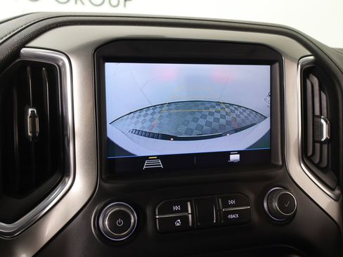 Used 2023 Chevrolet Silverado 2500 LT w/ Convenience Package image 6