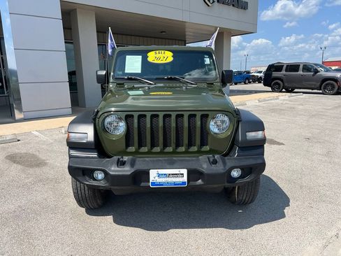 Used 2021 Jeep Wrangler Sport AWD/4WD image 7