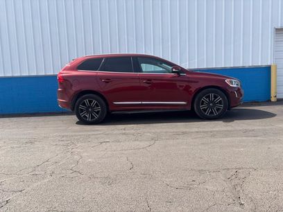 Used 2016 Volvo XC60 T6 w/ Climate Package