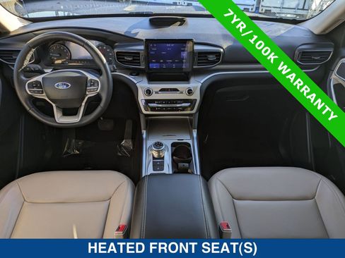 Certified 2022 Ford Explorer XLT w/ Equipment Group 202A image 16