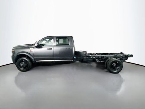 Used 2025 RAM 5500 Tradesman image 4