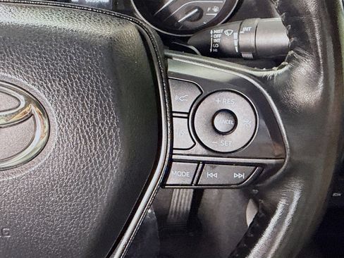 Used 2023 Toyota Camry SE w/ Convenience Package image 15