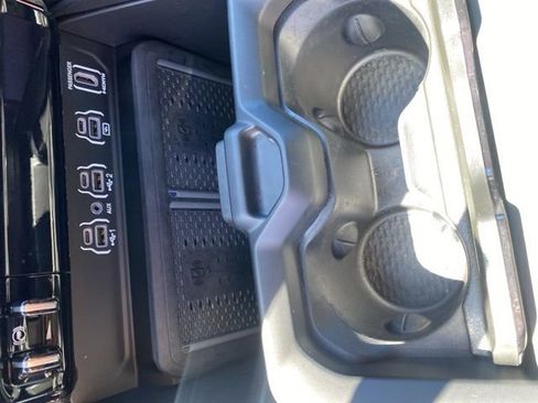 Used 2025 RAM 2500 Limited image 39