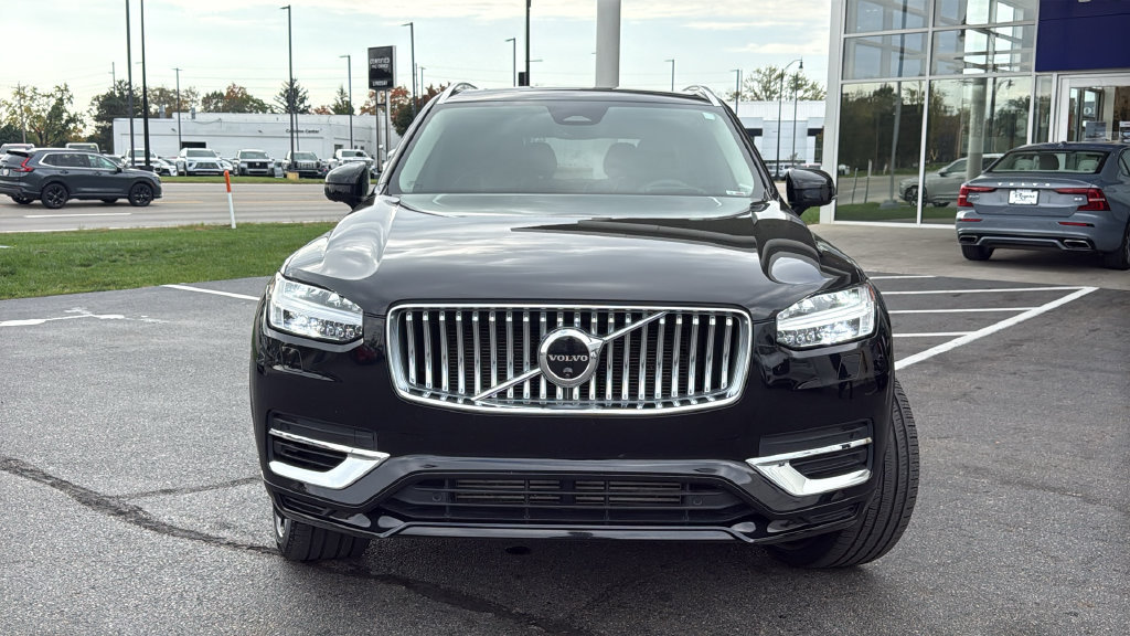 Certified 2024 Volvo XC90 T8 Ultimate AWD/4WD image 32