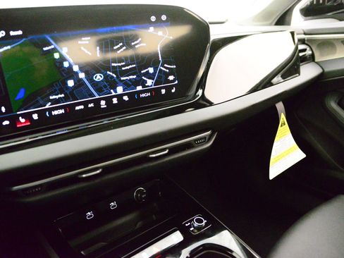 New 2025 Audi A5 2.0T Premium Plus w/ Premium Plus AWD/4WD image 26