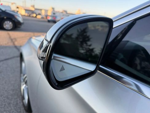 Used 2017 Mercedes-Benz E 300 4MATIC w/ Premium 1 Package image 13