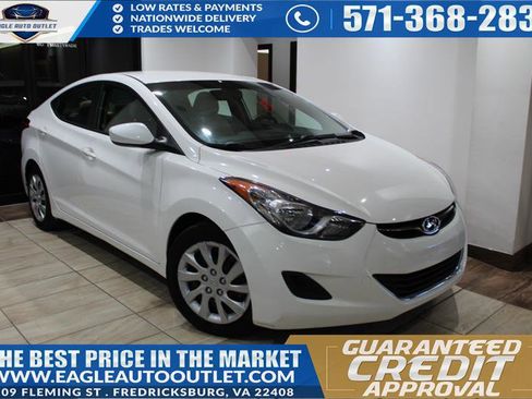 Used 2013 Hyundai Elantra GLS FWD image 1
