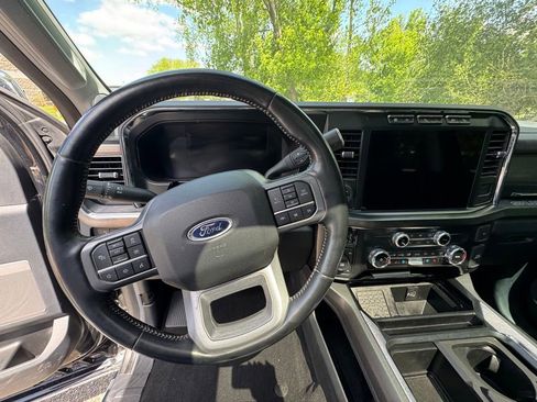 Used 2023 Ford F350 Lariat w/ Lariat Ultimate Package AWD/4WD image 25