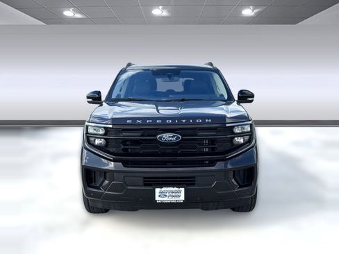 Used 2025 Ford Expedition Active image 5