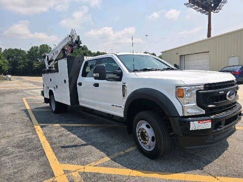 Used 2022 Ford F550 4x4 Crew Cab Super Duty w/ Power Equipment Group image 4
