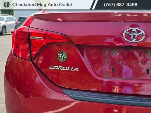 Used 2019 Toyota Corolla XSE FWD image 7