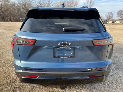 Used 2025 Chevrolet Equinox RS image 4