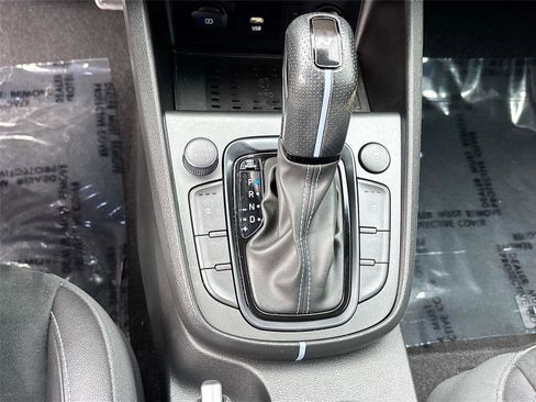 Used 2022 Hyundai Kona N image 17