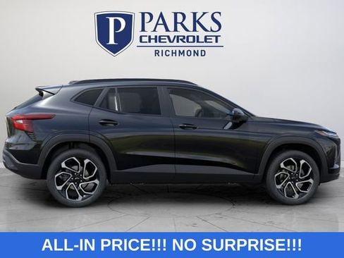 New 2026 Chevrolet Trax RS w/ Driver Confidence Package FWD image 8