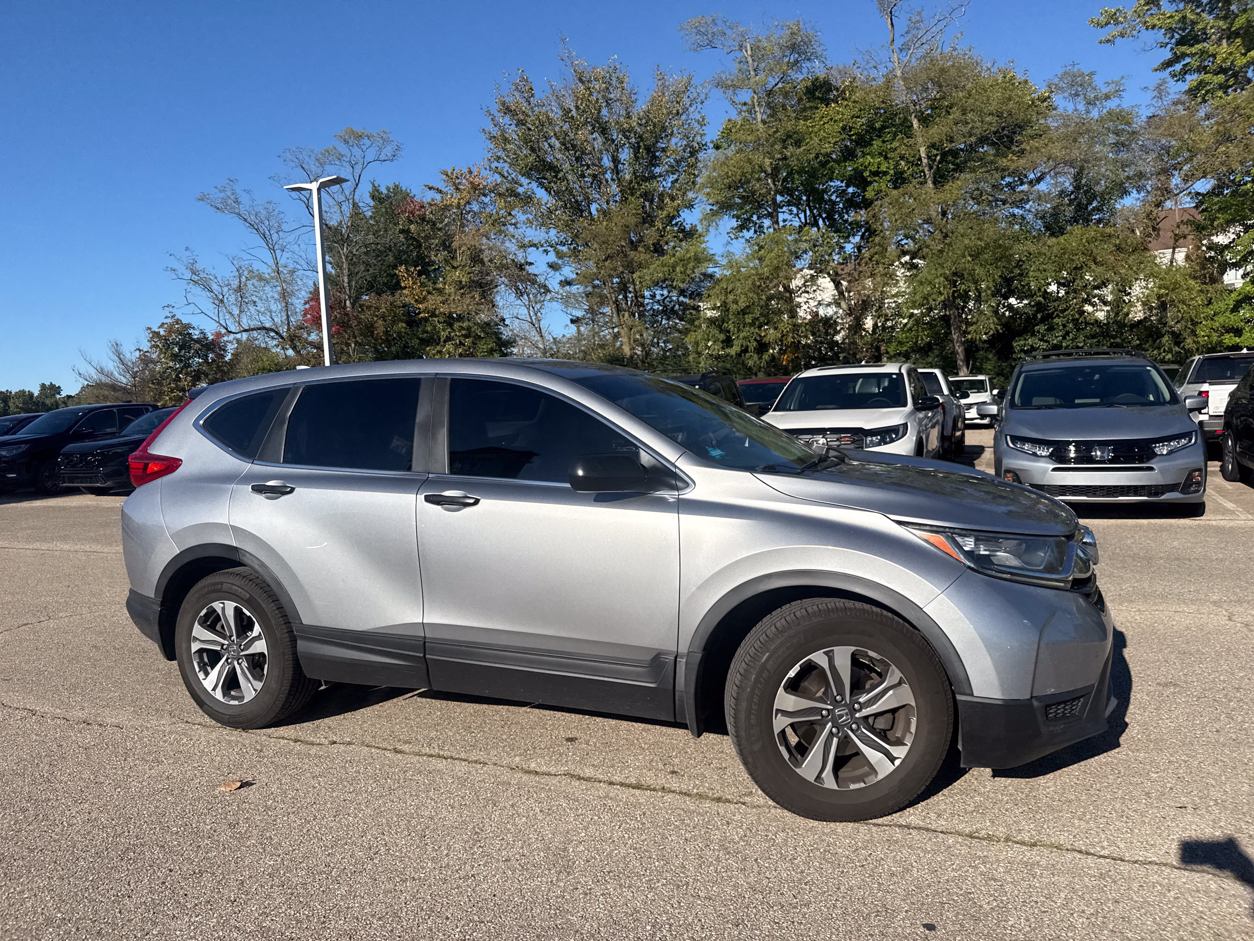 Used 2017 Honda CR-V LX image 20