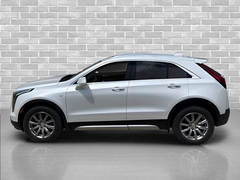 Used 2020 Cadillac XT4 Premium Luxury AWD/4WD image 4
