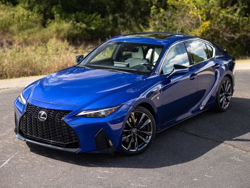 Used 2021 Lexus IS 350 F Sport w/ Navigation Package RWD image 2