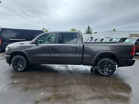 New 2026 RAM 1500 4x4 Crew Cab image 4