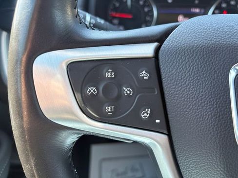 Used 2022 GMC Terrain SLT w/ Tech Package AWD/4WD image 26