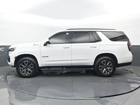 Used 2022 Chevrolet Tahoe Z71 w/ Luxury Package AWD/4WD image 24