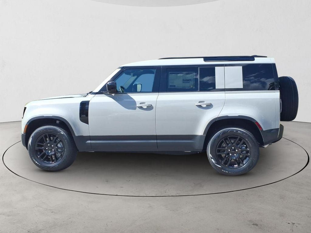 New 2026 Land Rover Defender 110 S AWD/4WD image 8