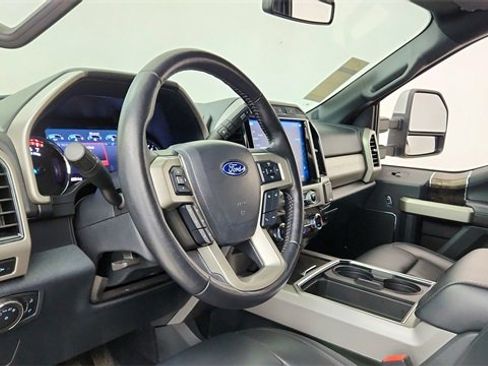 Used 2022 Ford F250 Lariat image 20