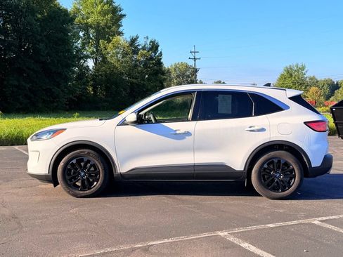 Used 2021 Ford Escape SE FWD image 5