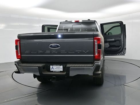 Used 2024 Ford F250 Lariat image 38