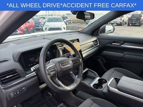 Used 2025 GMC Terrain Elevation image 18