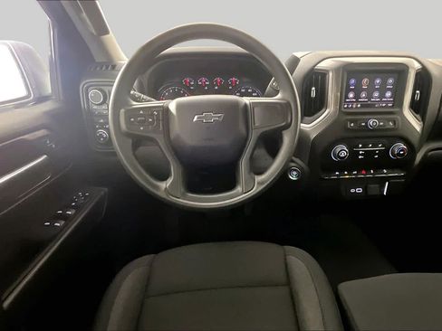 Used 2025 Chevrolet Silverado 1500 Custom Trail Boss AWD/4WD image 6