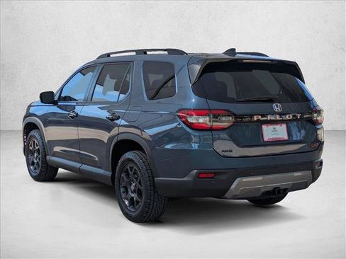 Certified 2026 Honda Pilot TrailSport image 8