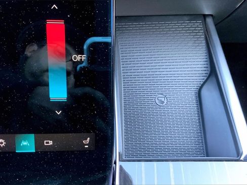 New 2026 Cadillac Escalade Luxury image 28