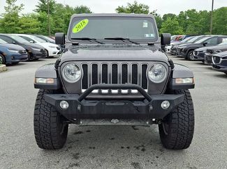 Used 2018 Jeep Wrangler Unlimited Sahara AWD/4WD video 2