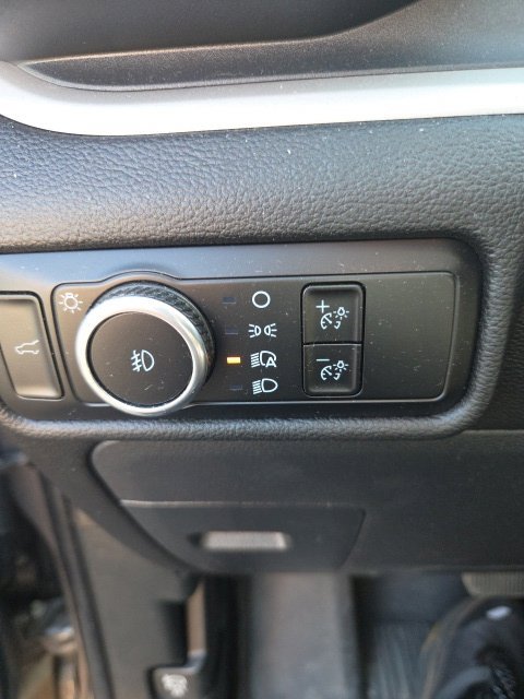 Used 2024 Ford Explorer XLT w/ Equipment Group 202A AWD/4WD image 21