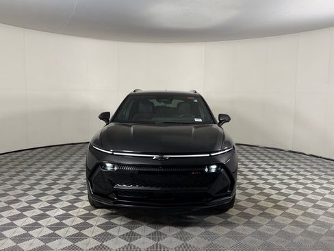 Used 2024 Chevrolet Equinox EV RS image 4