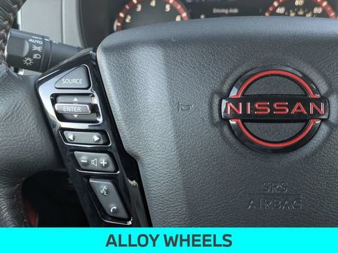 Used 2025 Nissan Frontier Pro-X w/ Pro Convenience Package RWD image 18