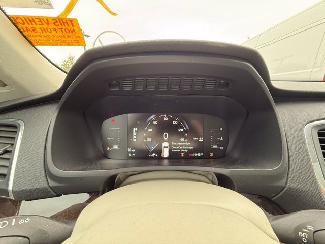 Used 2019 Volvo XC90 T5 Momentum w/ Protection Package Premier AWD/4WD image 17