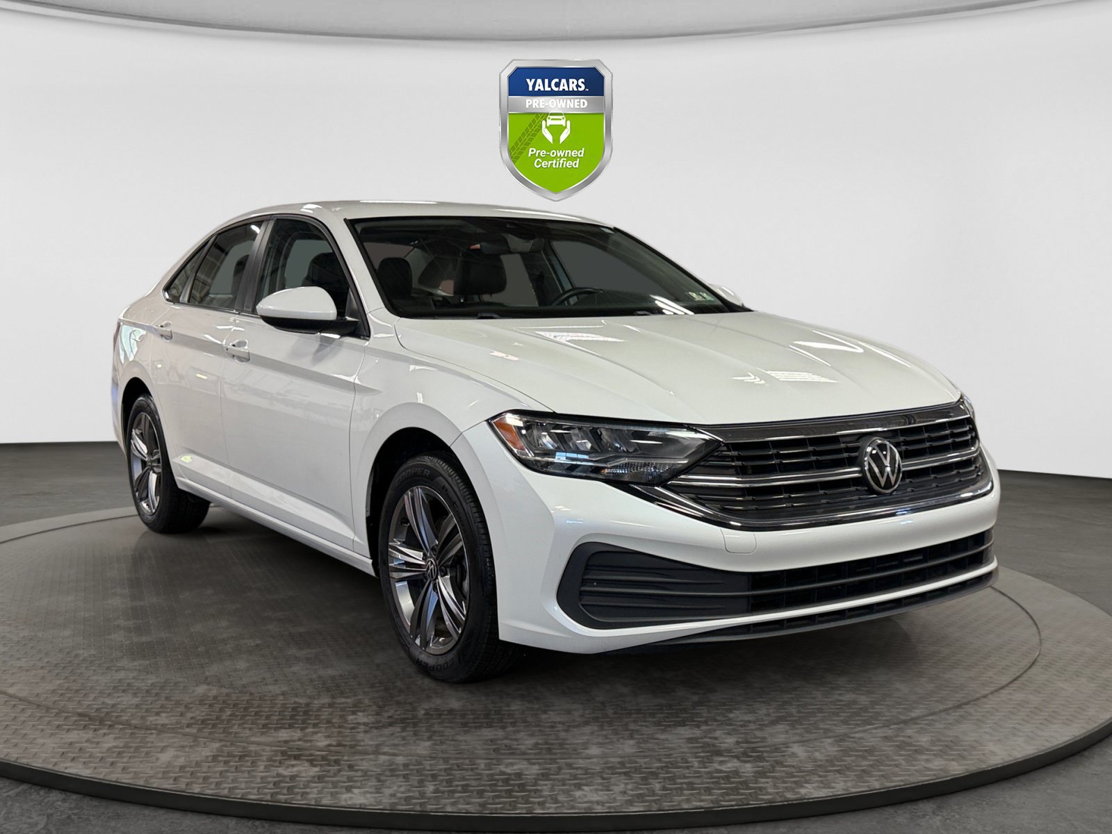 Used 2023 Volkswagen Jetta SE FWD image 7