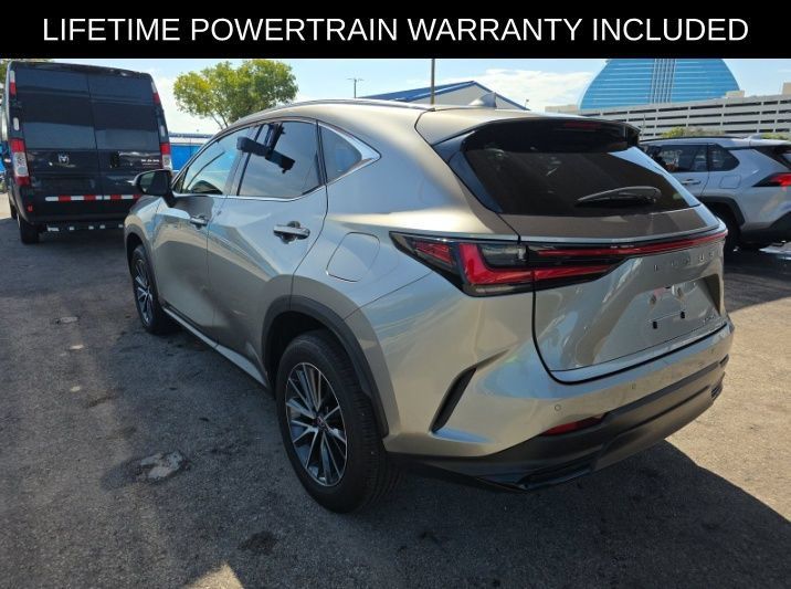 Used 2025 Lexus NX 250 FWD w/ Towing Package (2000 Lbs) image 3